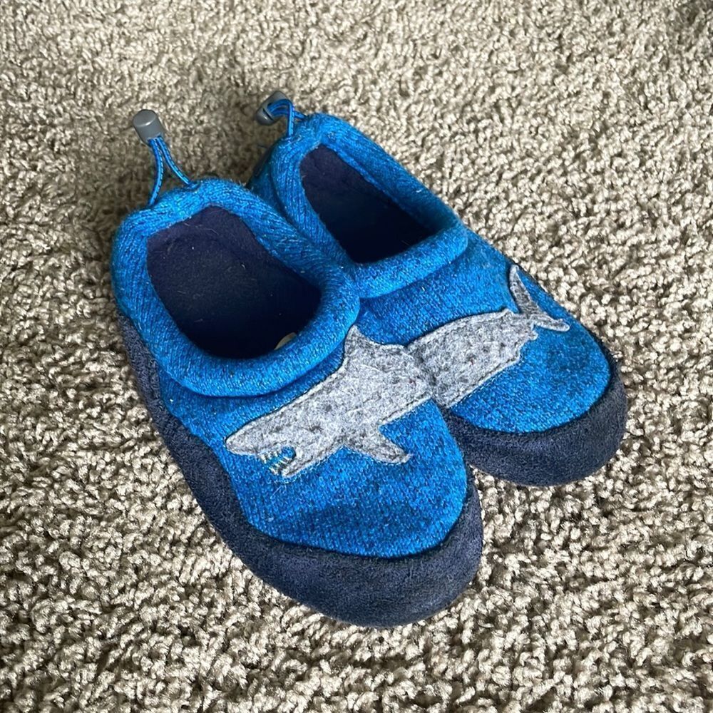LL Bean Kids Sweater Fleece Slippers